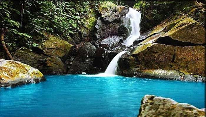 Air Terjun Pria Laot