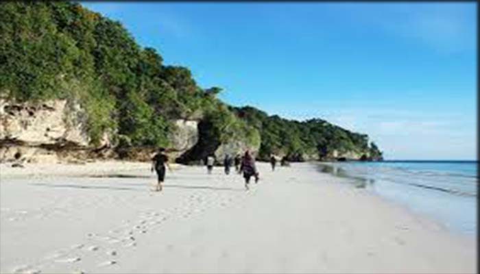 Pantai Peuneulet Baroh