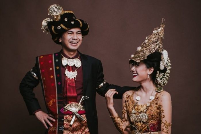Baju Adat Pernikahan Indonesia